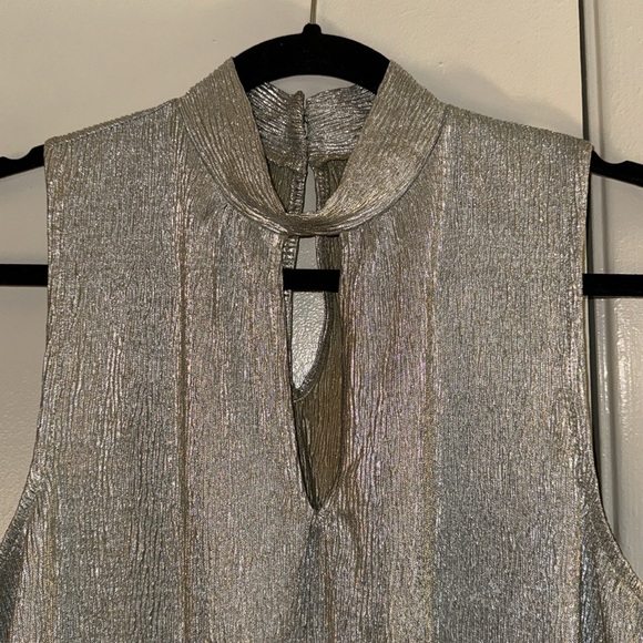 New Express Metallic Banded Hem Choker Tank Top - Picture 7 of 15